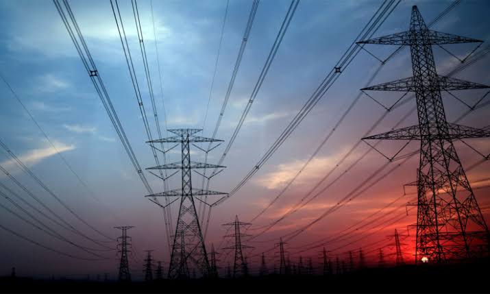 EPDK'den Yenilenebilir Enerji Hamlesi: Lisanssız Elektrik Üretimine Yeni Düzenleme