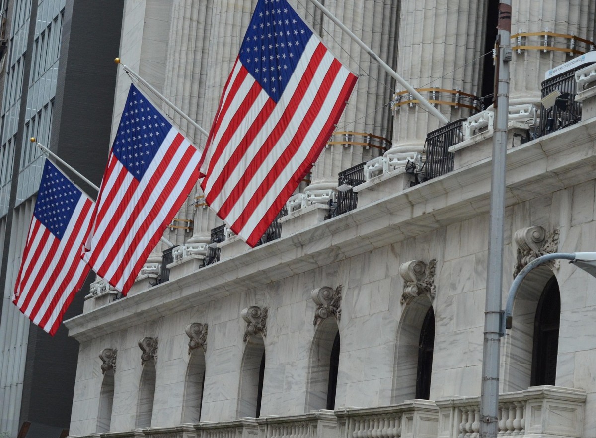 Yapay Zeka Hisselerinde Sert Satış: New York Borsası Günü Ekside Tamamladı