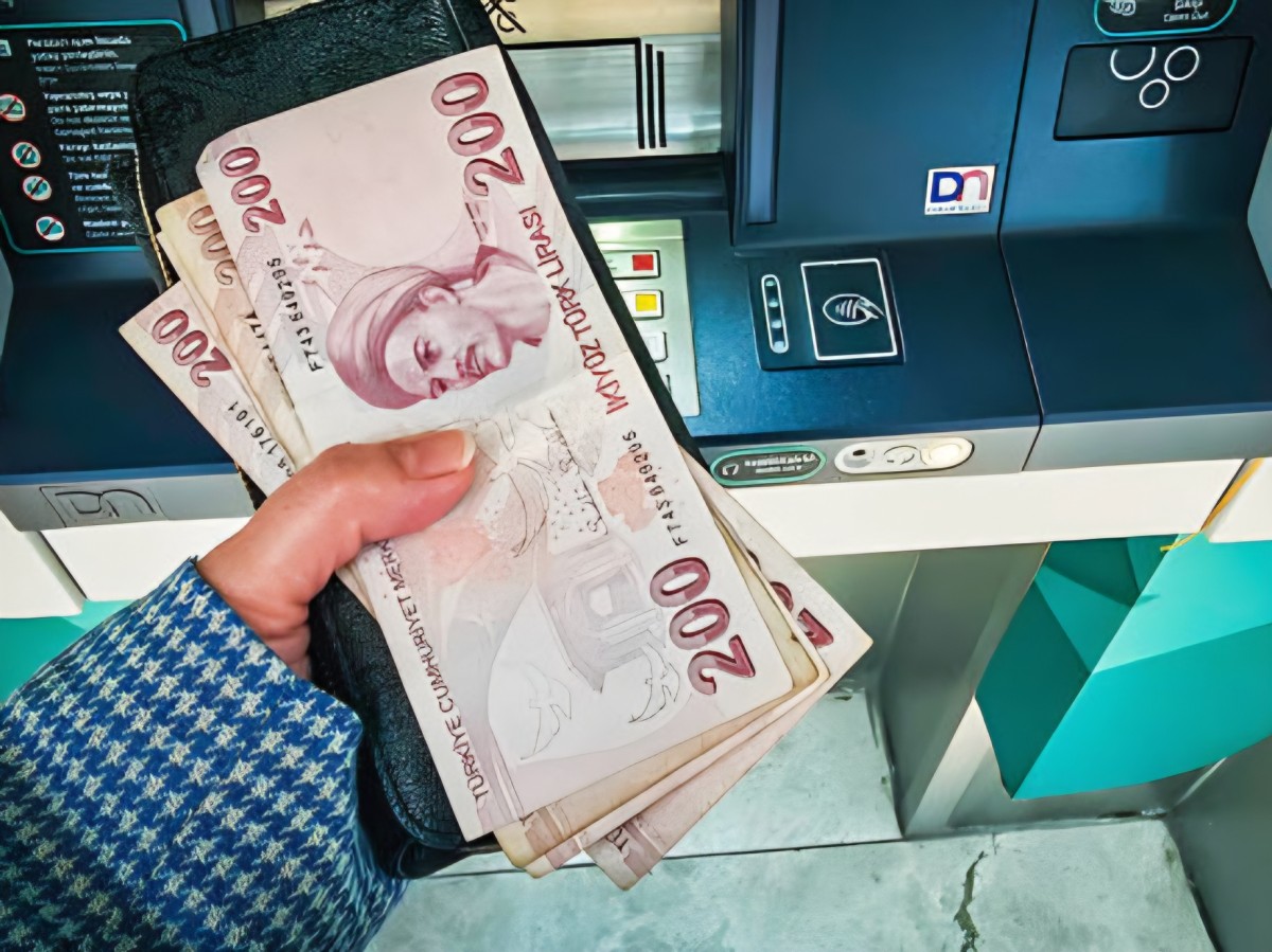Bakan Işıkhan Duyurdu: En Düşük Emekli Aylığı Düzenlemesi İçin Geri Sayım Başladı