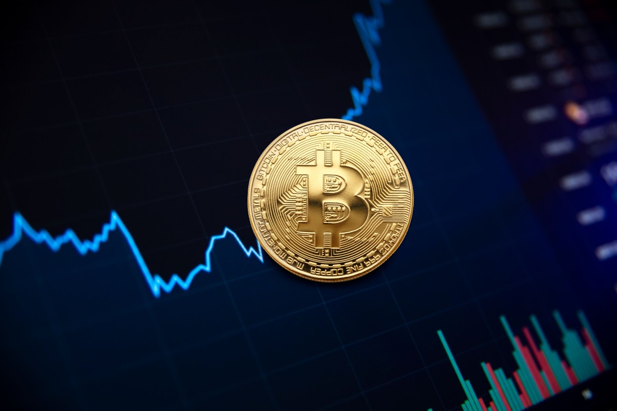 ​ABD İstihdam Verileri ve ETF Dönüşü Kriptoyu Canlandırdı: Bitcoin Yeniden 62 Bin Doların Üzerinde