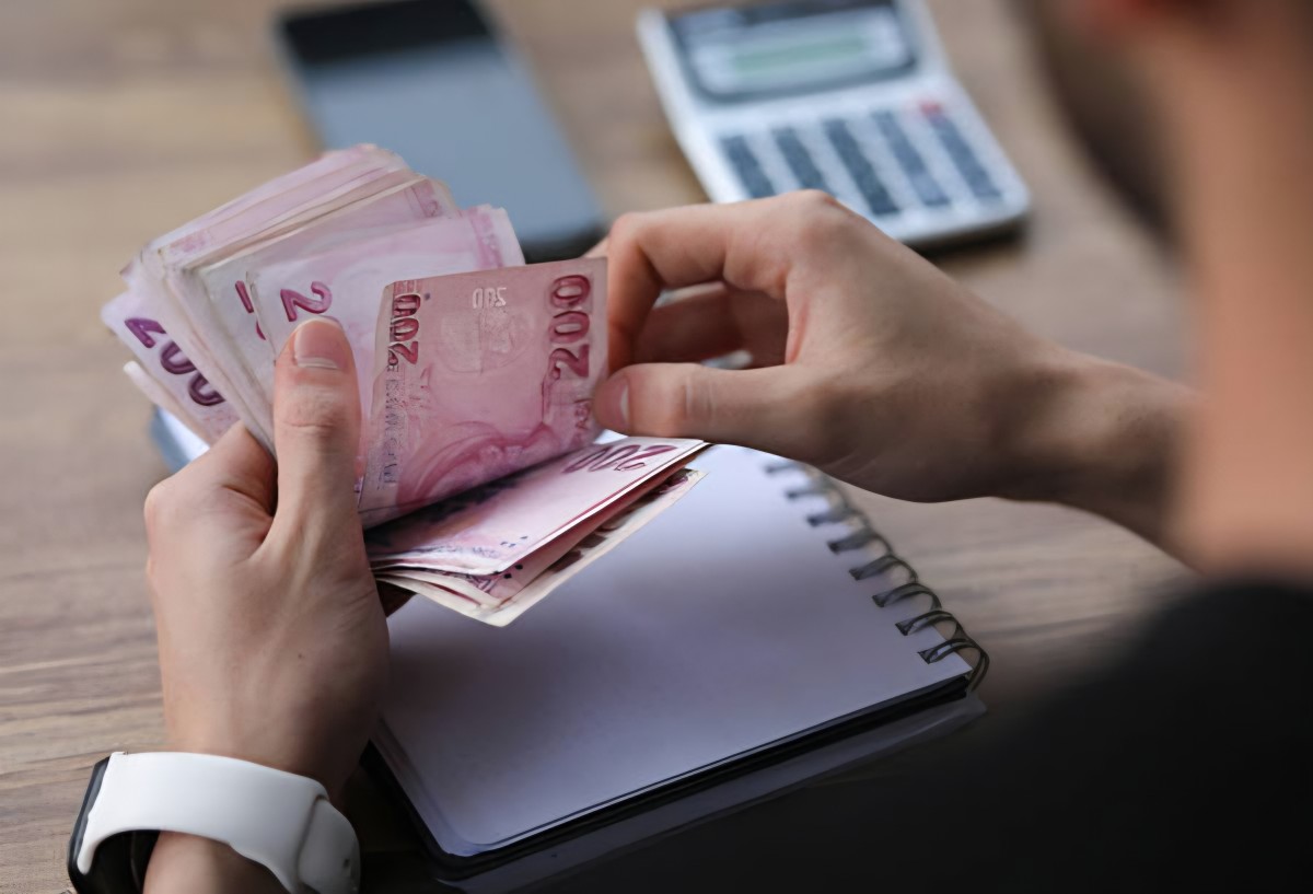 Vergi ve Kamu Borçlarında Taksitlendirme Rüzgarı: İlk 25 Günde 206 Milyar Liralık İşlem Hacmi