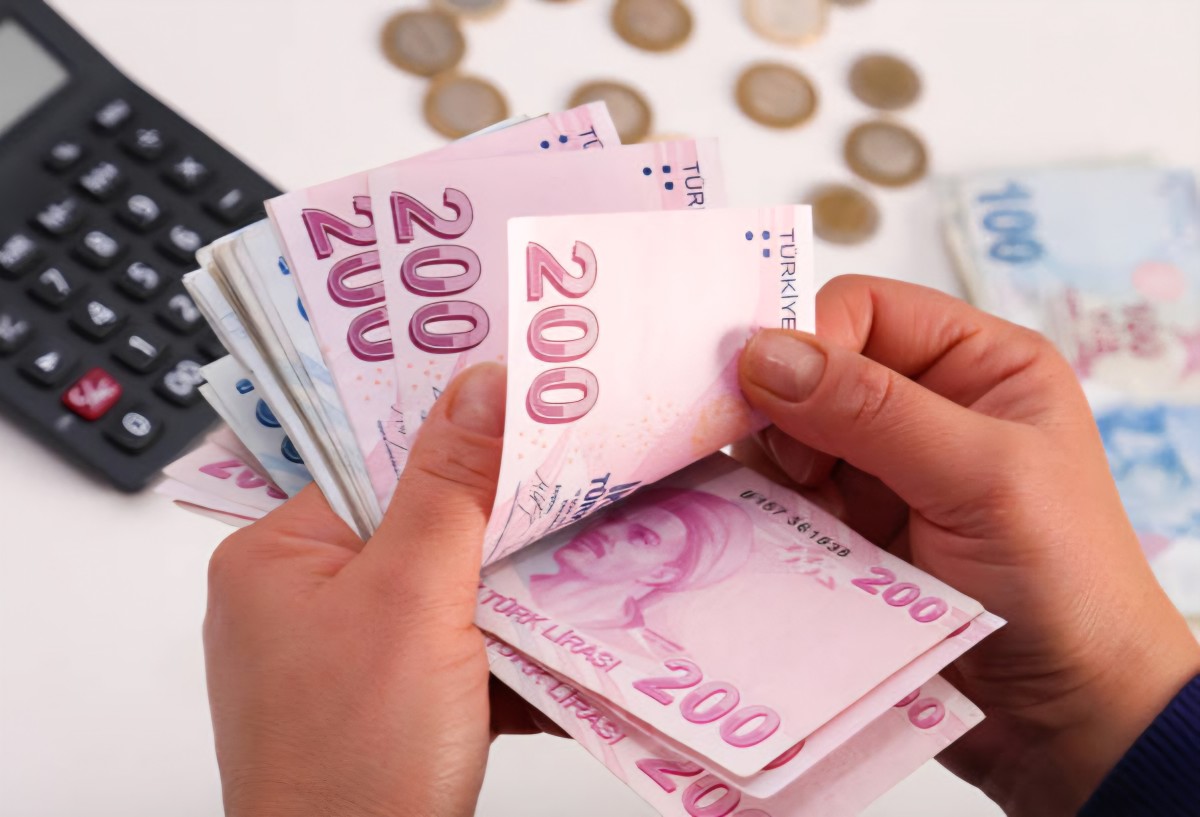 TL Mevduat Faizinde Düşüş: Yüzde 40 Eşiği Kırıldı