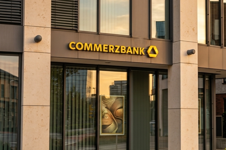 Commerzbank'tan TL İçin Yıl Sonu Değer Kaybı Uyarısı